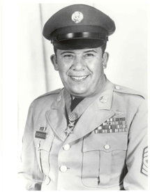 Suboficial auxiliar Cleto Rodriguez de la Compañía B, 148º Regimiento de Infantería, 37º División de Infantería, acreedor de la medalla de Honor