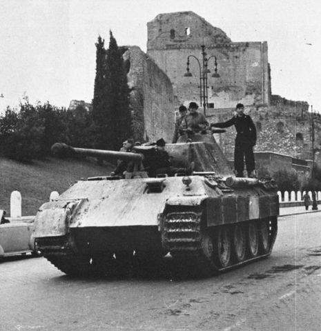 Panther Ausf. D en Roma. Agosto de 1943