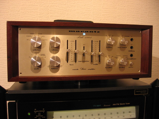 [Bild: Marantz_1200_B_II_003.jpg]