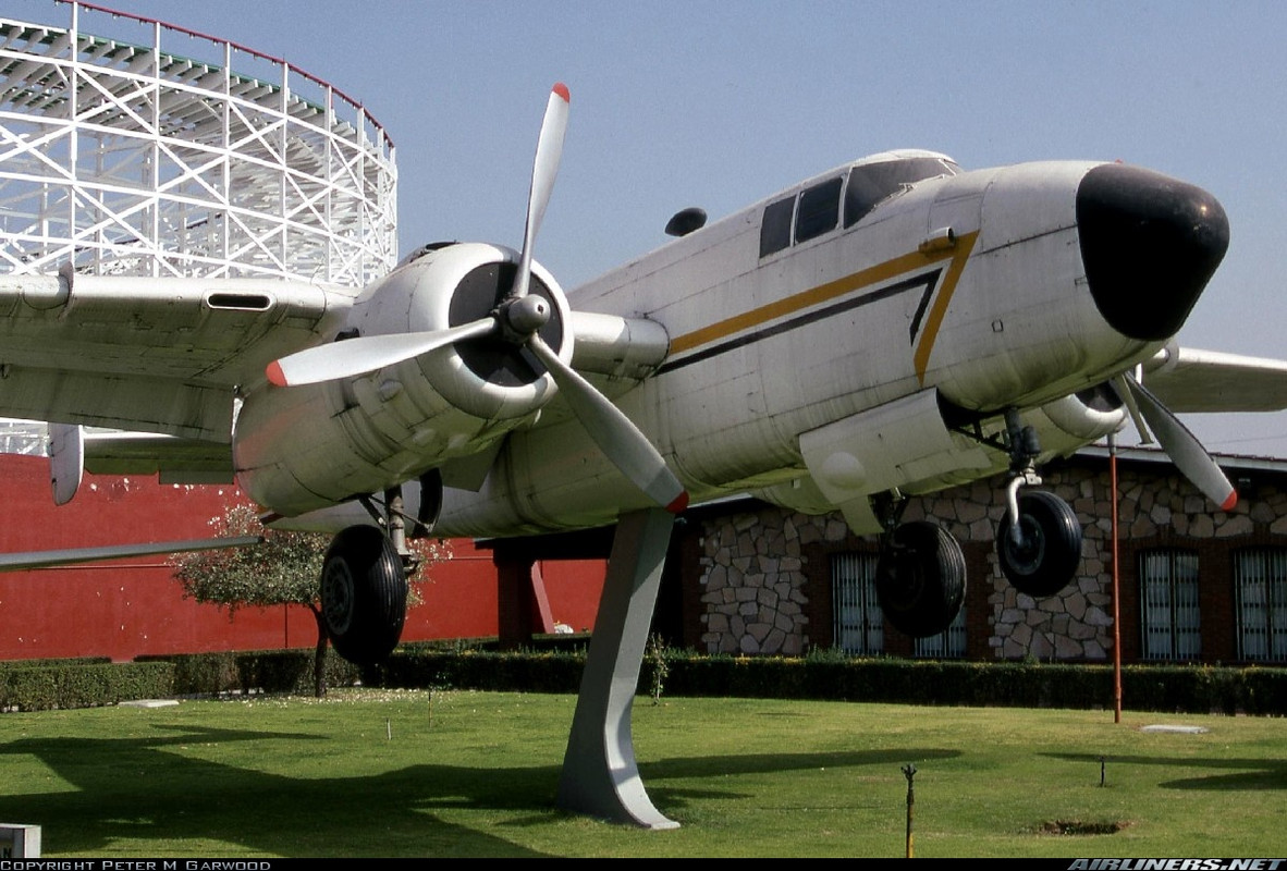 North American B-25J-20NC. Nº de Serie 108-32403. N92872. Conservado en el Technical Museum en el Chapultepec Park, Ciudad de México, México