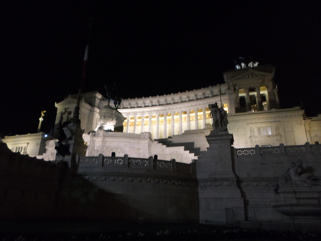 ROMA EN DOS DIAS Y MEDIO - Blogs de Italia - Algunos sitios curiosos (8)