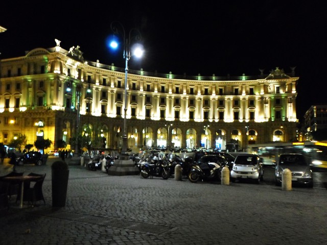 ROMA EN DOS DIAS Y MEDIO - Blogs de Italia - Vuelo Santander- Roma, primeros sitios en la ciudad (1)