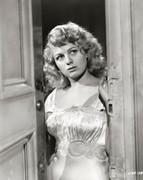 shelley_winters_a49