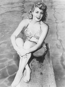 shelley_winters_a53