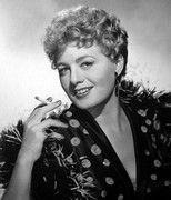 shelley_winters_a55