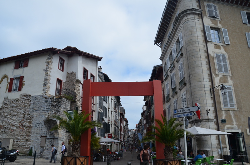 BAYONA-10-7-2016 - Francia y sus pueblos-2016/2022 (15)