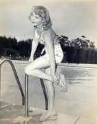 shelley_winters_a54